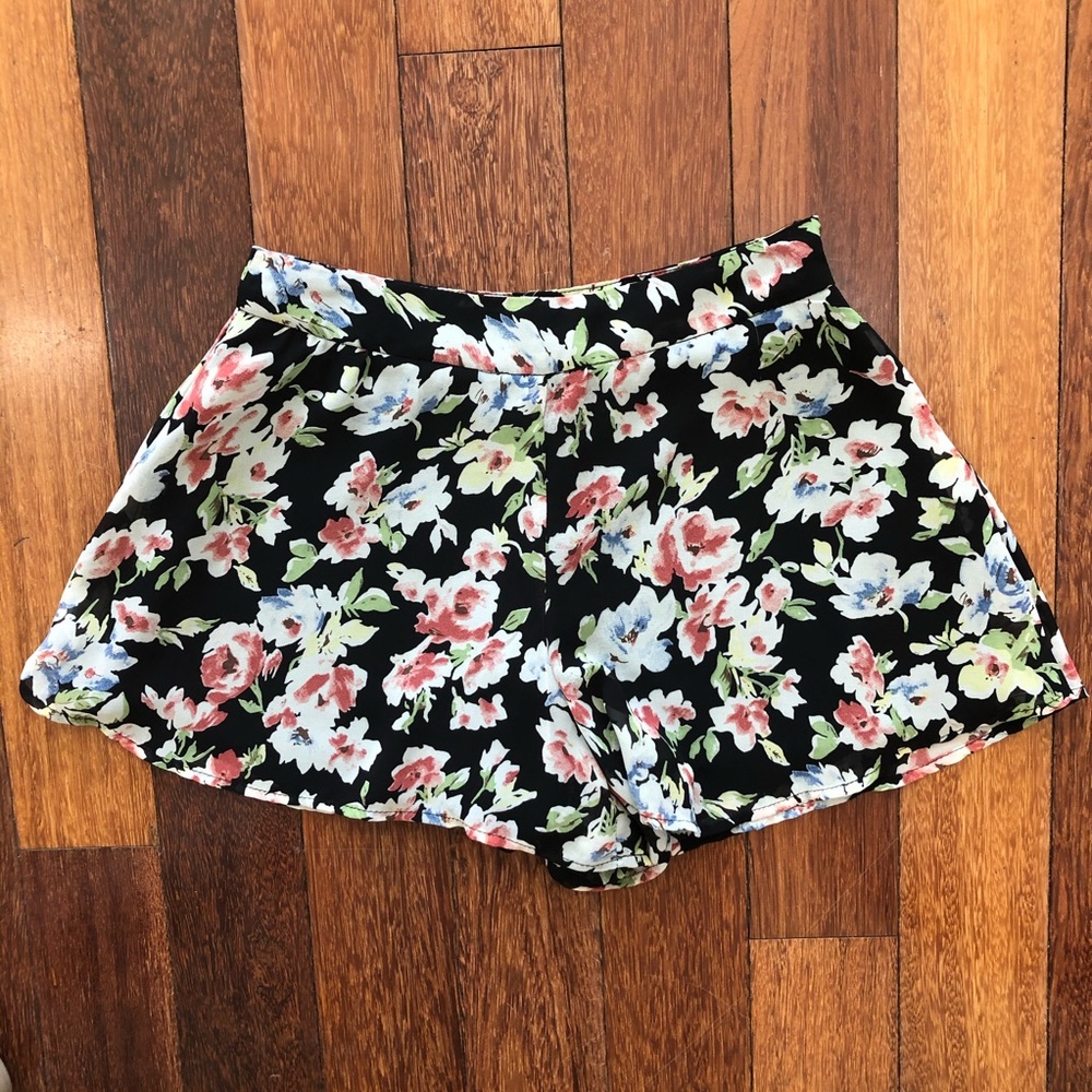 Charlotte Russe floral soft shorts